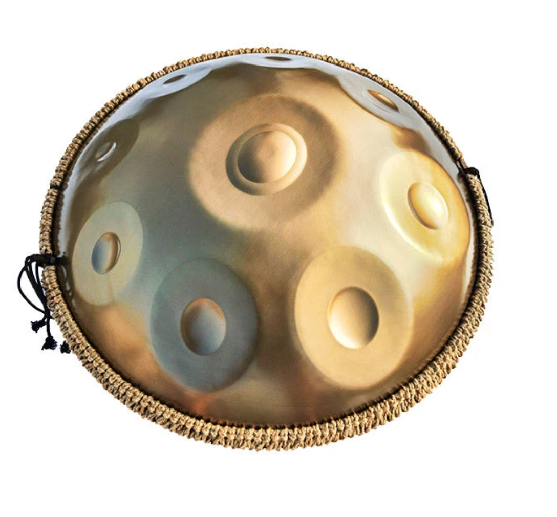 Cathédrale — Handpan Ré mineur D Kurd, 17 notes doré 22 pouces