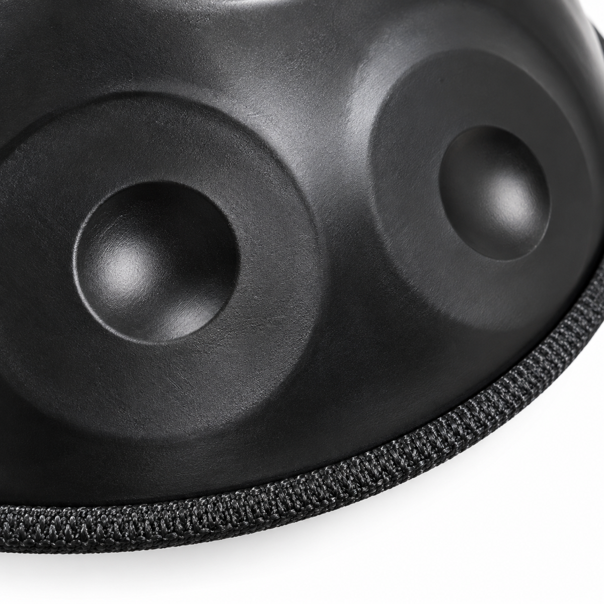 Obsidienne — Handpan Ré mineur D Kurd, noir mat 22 pouces